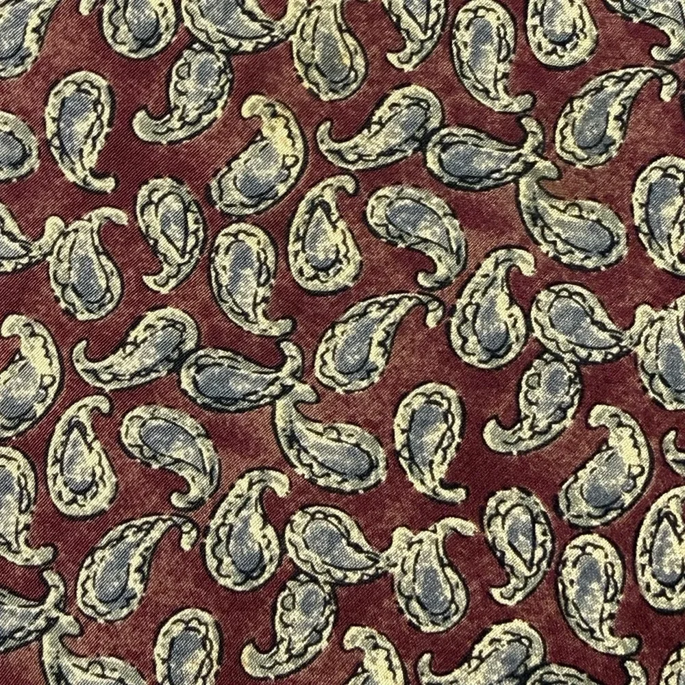Vintage GAP Burgundy Paisley Necktie Made USA Wide Mens Tie 57x3.9